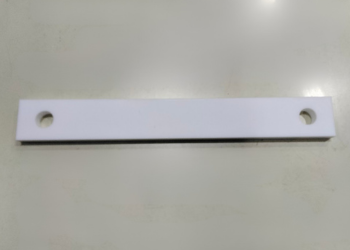 PTFE（テフロン）プロッター加工事例｜厚板加工　株式会社ダイコー